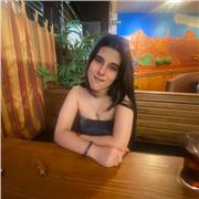 Profesora de lengua castellana apta para todas las edades